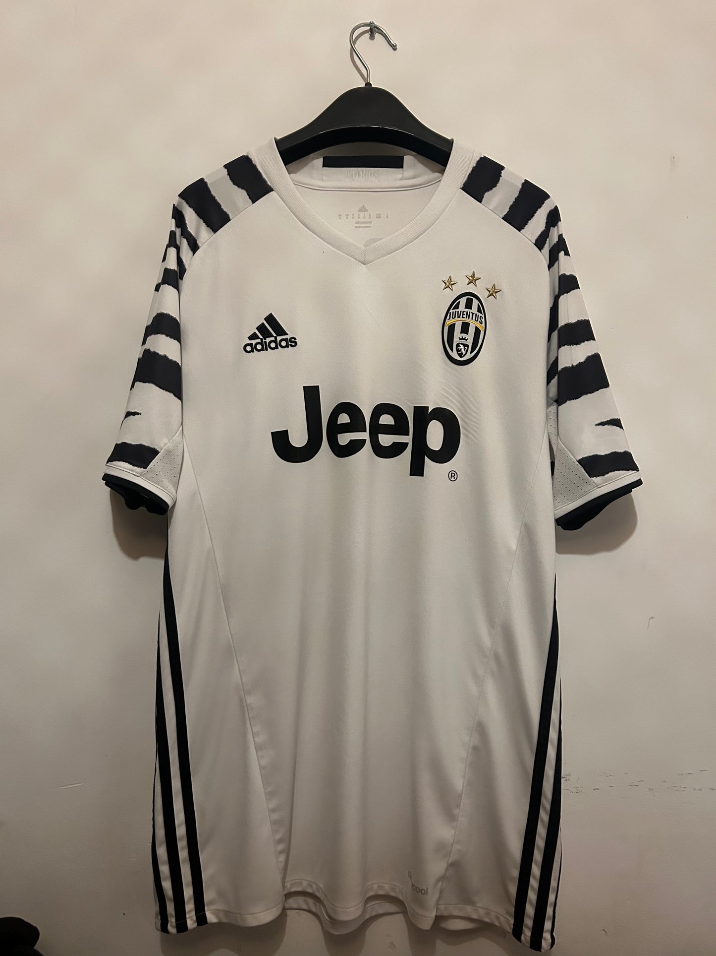 Dybala No21 - Juventus 16-17 Third (M) 8/10