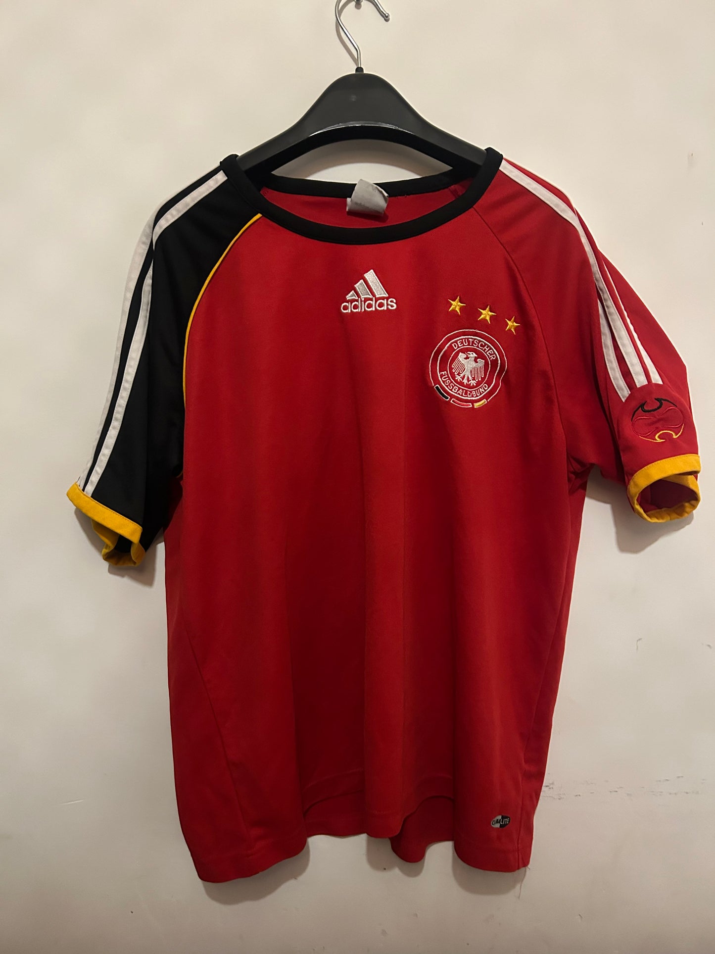Germany 05/07 Away (L) 8/10