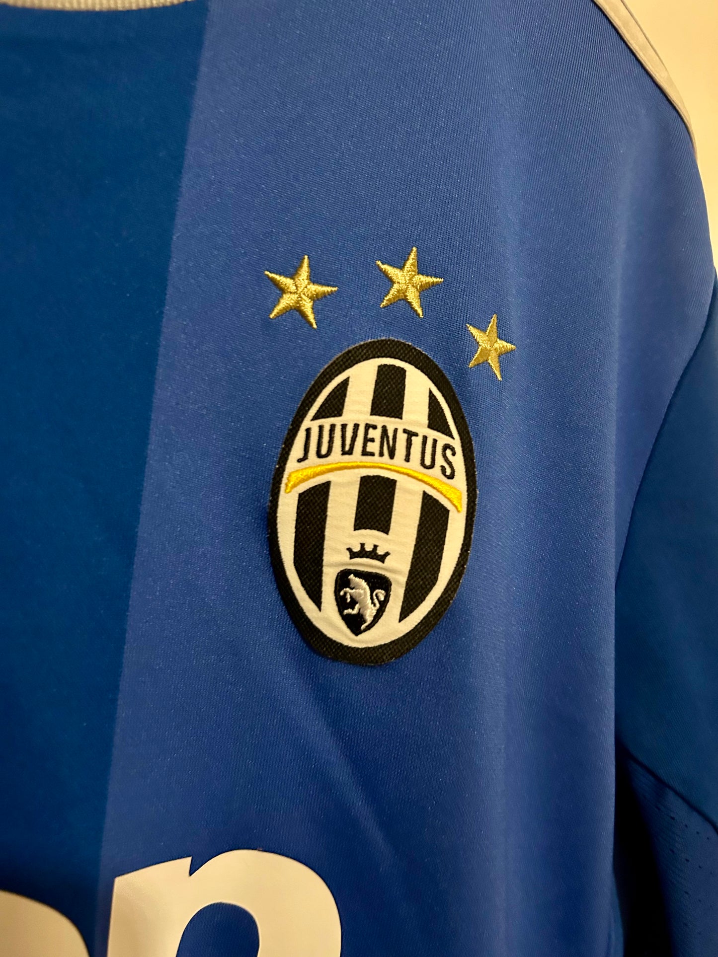 Higuain No9 - Juventus 16/17 Away (M) 10/10