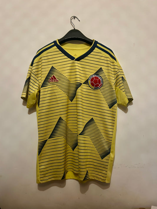 Columbia 19-20 (S) 9/10