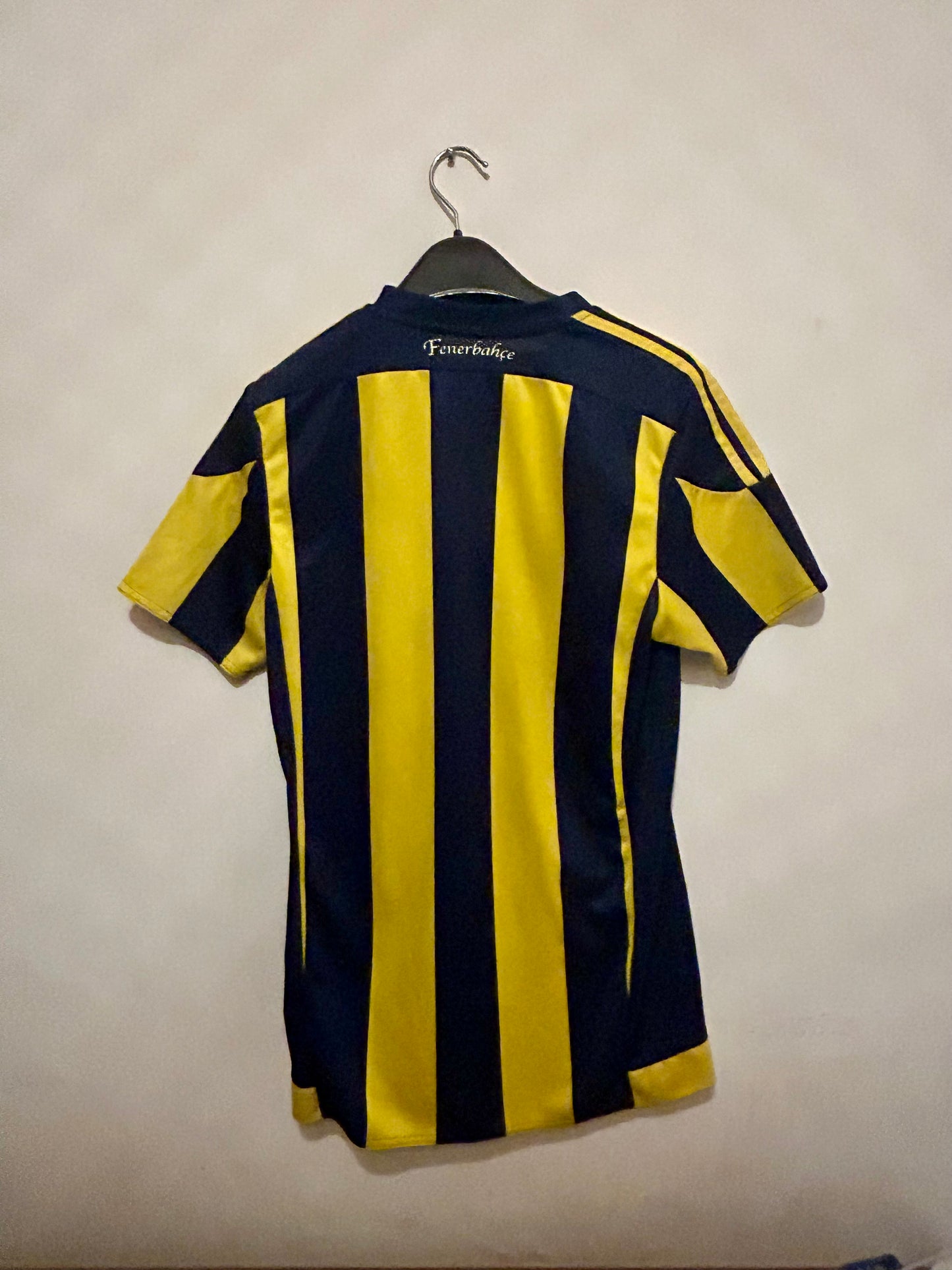 Fenerbache 18/19 Home Jersey (S) 10/10